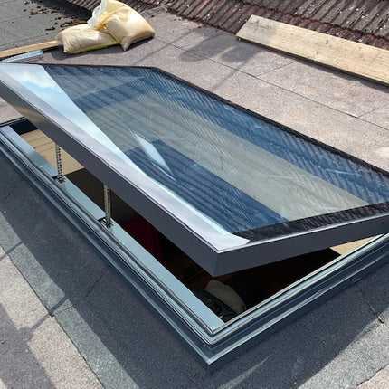 Electric Rooflight Smart Alexa WIFI Free UK Delivery Gladwell Glass Electric Opening Skylight